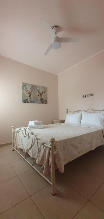 A House By The Sea Ormos Panagias Exterior foto